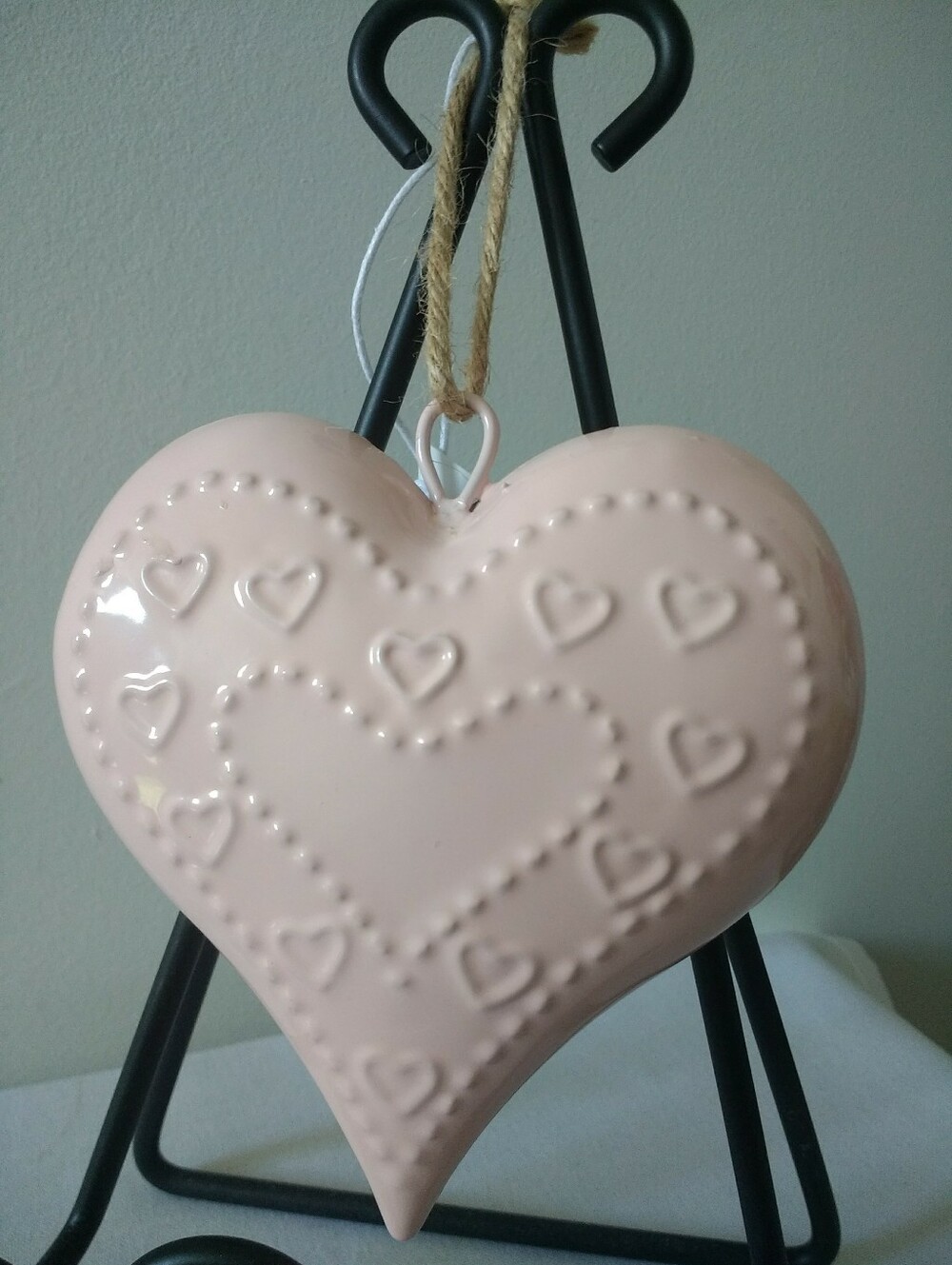 Pink Embossed Ceramic Heart Ornament